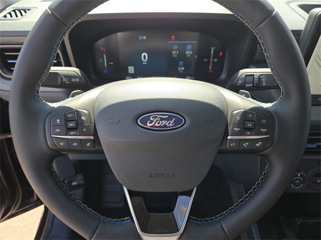 New 2025 Ford Maverick Lobo High 4D Crew Cab