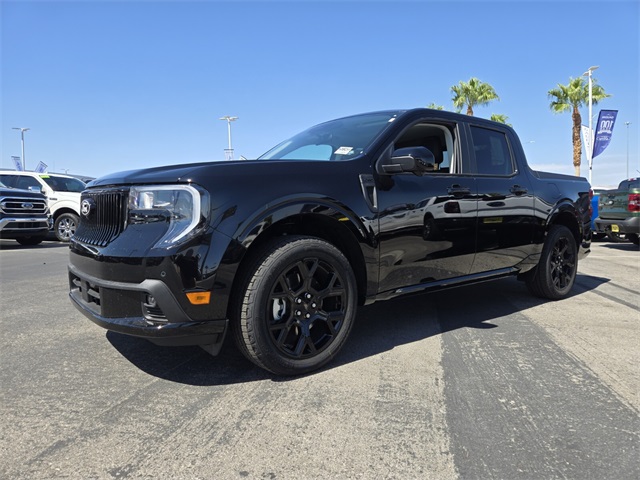 New 2025 Ford Maverick Lobo High 4D Crew Cab