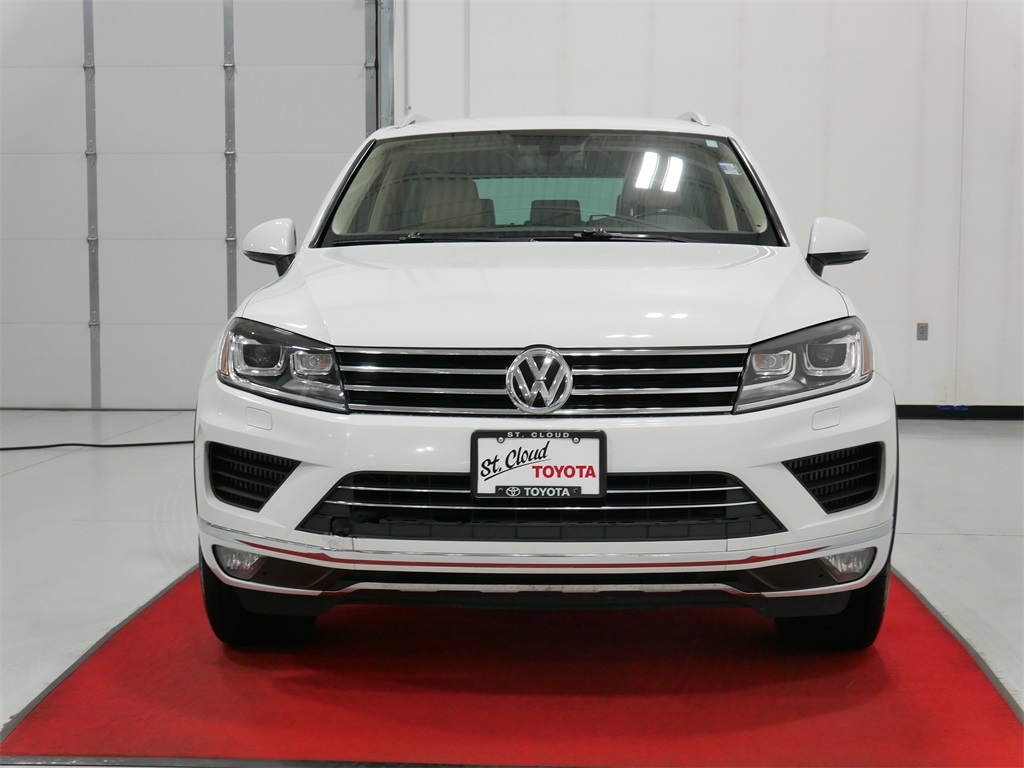 Used 2016 Volkswagen Touareg Sport with VIN WVGEP9BP0GD001907 for sale in Waite Park, Minnesota