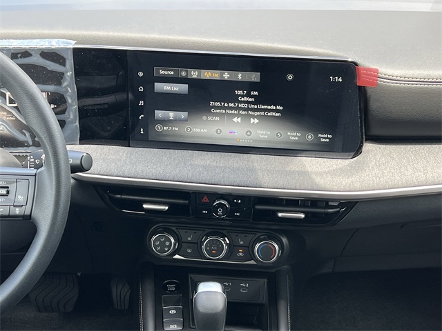 2025 Nissan Kicks SV photo 3