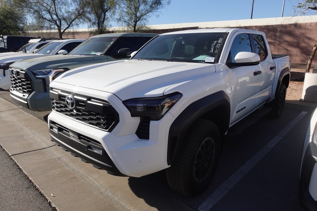 2024 Toyota Tacoma TRD Off Road's photo