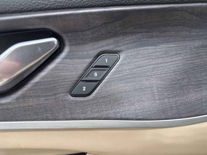 2025 Jeep Grand Cherokee Limited photo 21