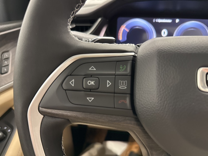 2025 Jeep Grand Cherokee Limited photo 24