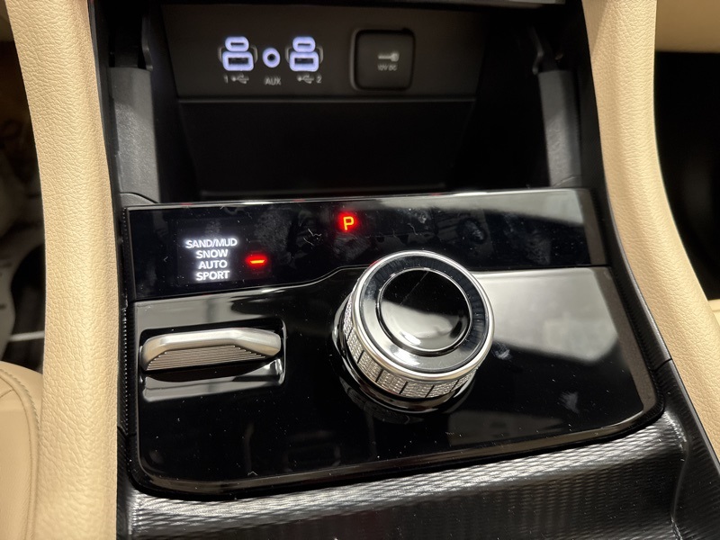 2025 Jeep Grand Cherokee Limited photo 30
