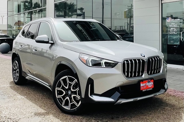 2025 BMW X1 28i