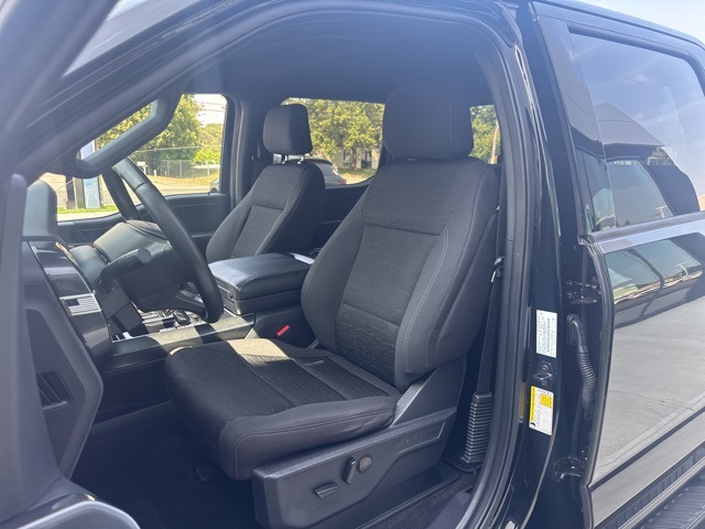 2022 Ford F-150 XLT photo 5