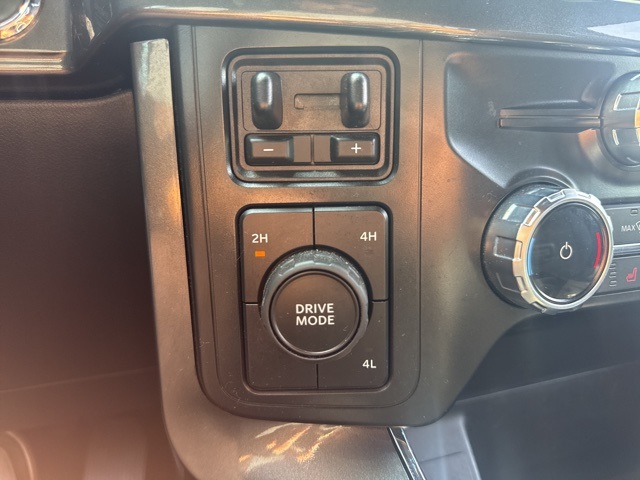 2022 Ford F-150 XLT photo 9