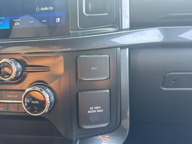 2022 Ford F-150 XLT photo 12