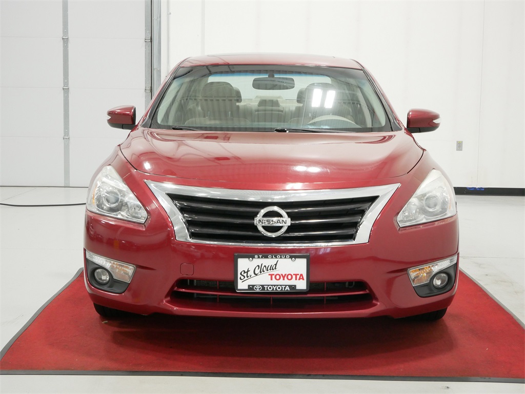 Used 2014 Nissan Altima SL with VIN 1N4AL3AP3EC165934 for sale in Waite Park, Minnesota