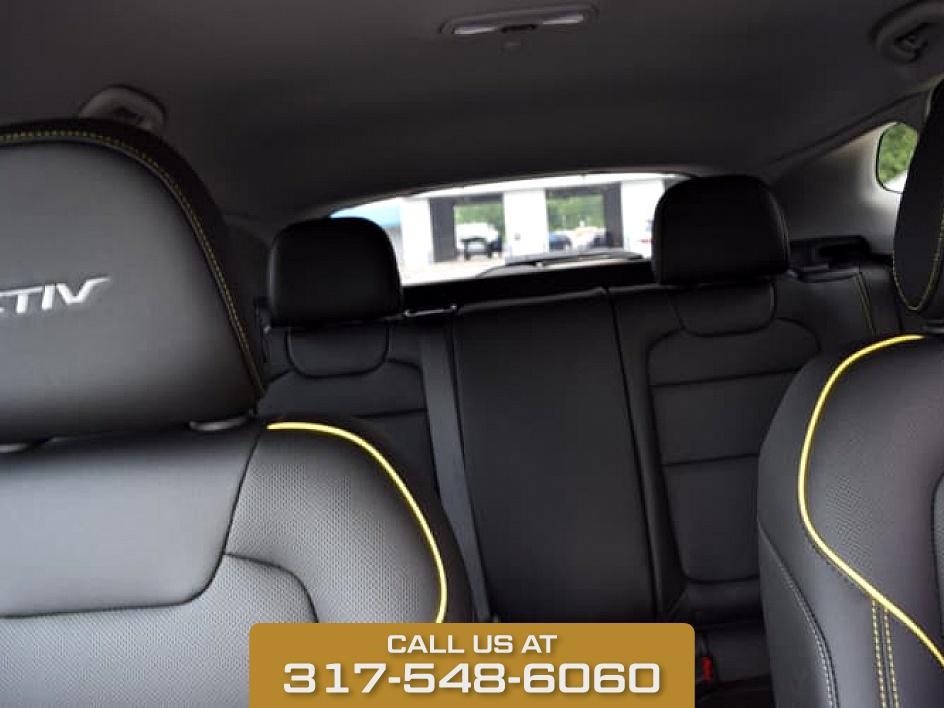 2025 Black Metallic Chevrolet Trax ACTIV FWD SUV