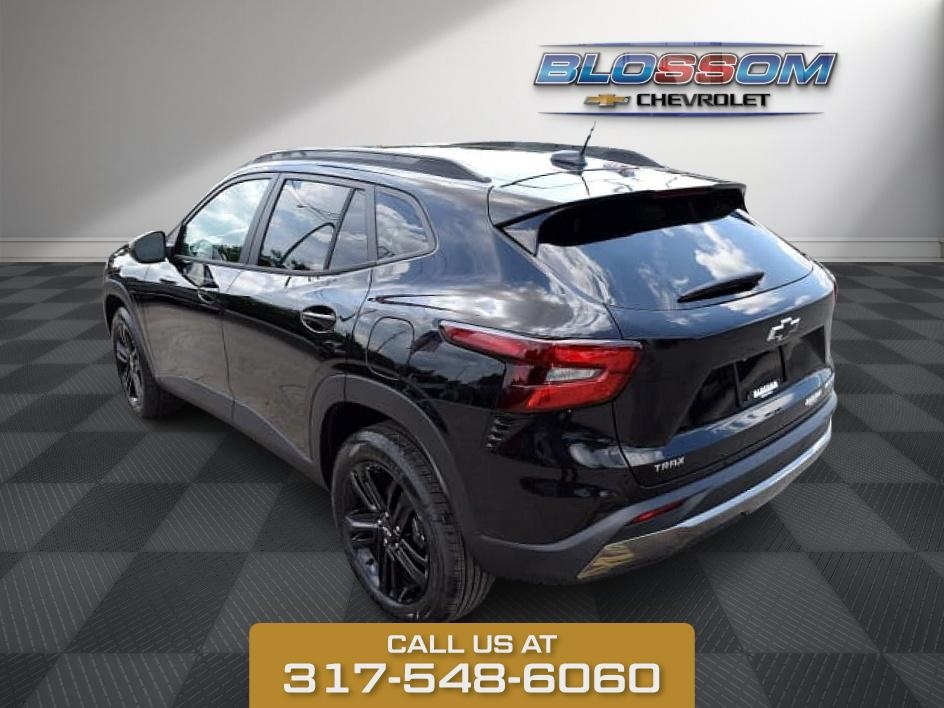 2025 Black Metallic Chevrolet Trax ACTIV FWD SUV