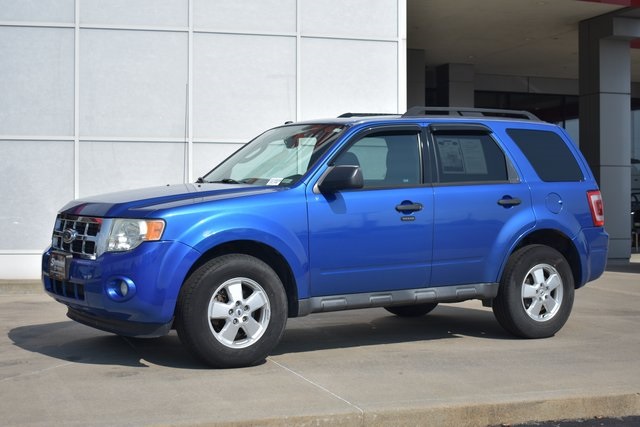 2012 Ford Escape XLT photo 2