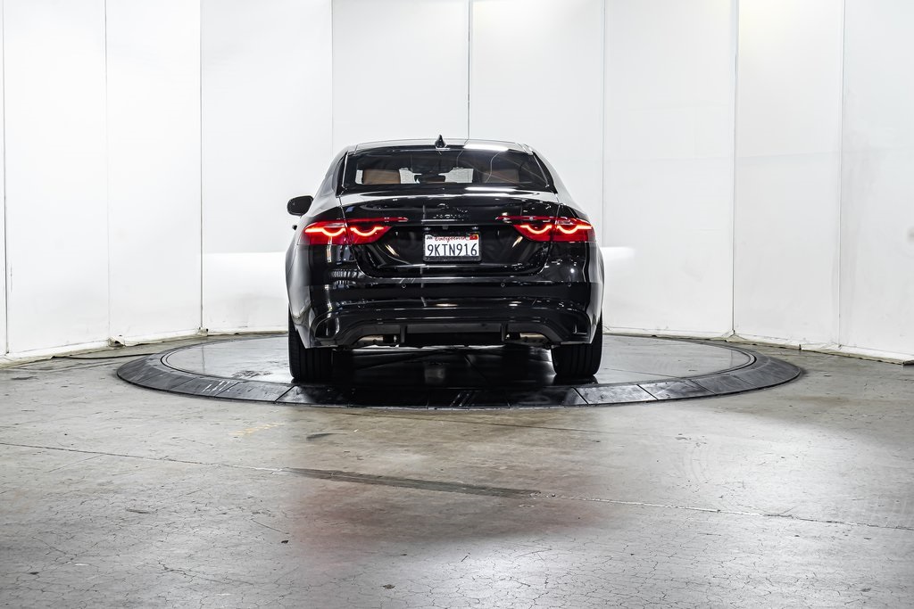 XF P250 R-Dynamic SE