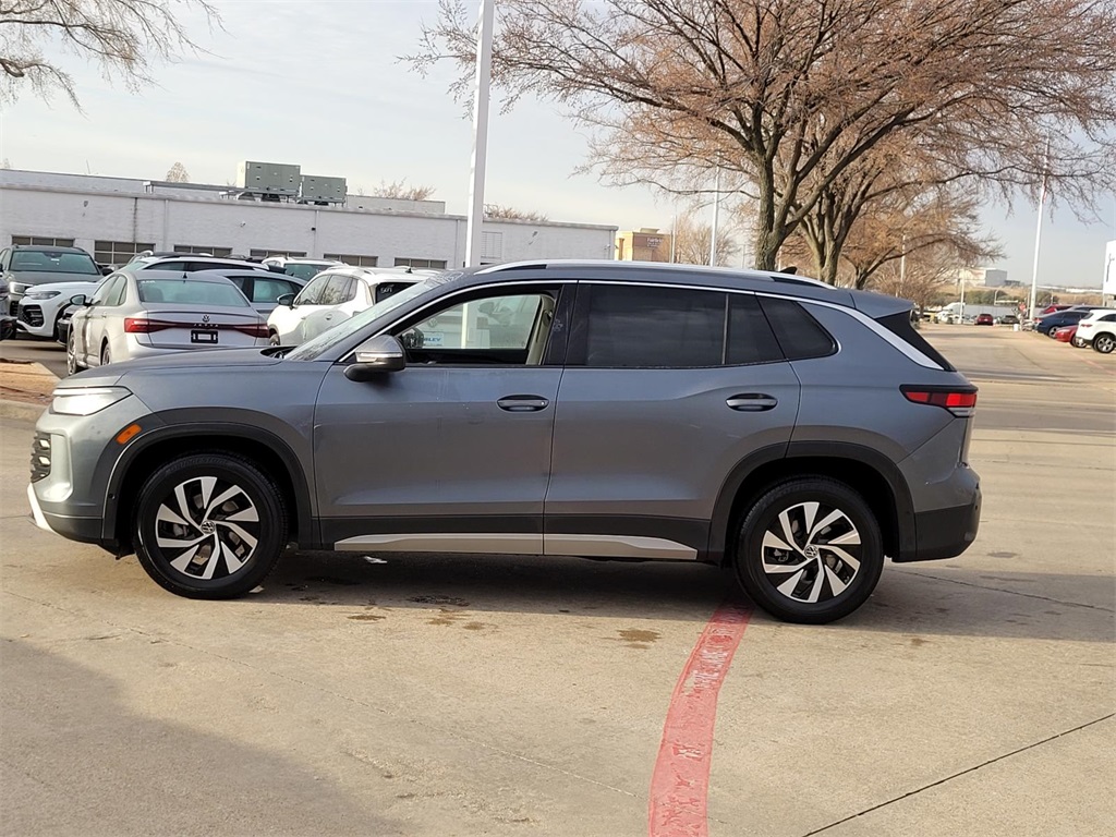 used 2025 Volkswagen Tiguan car, priced at $26,500