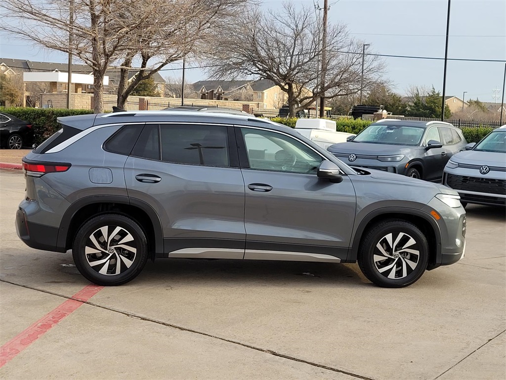 used 2025 Volkswagen Tiguan car, priced at $26,500