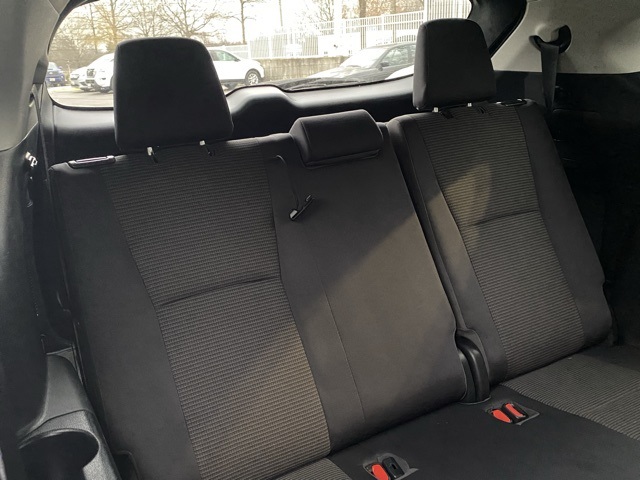 used 2021 Toyota Highlander car, priced at $22,795