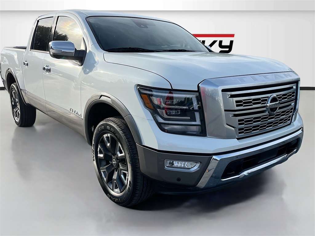 2024 Nissan Titan Platinum Reserve's photo