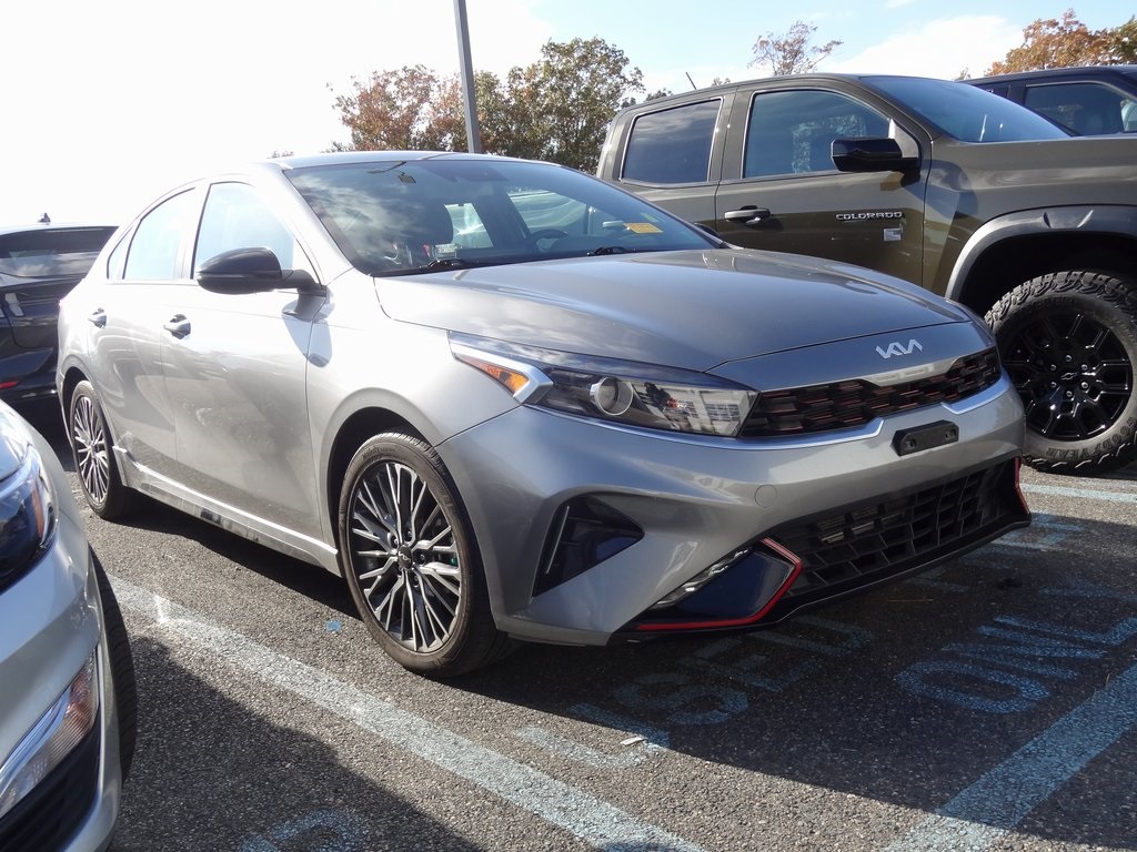 2023 Kia Forte GT-Line's photo