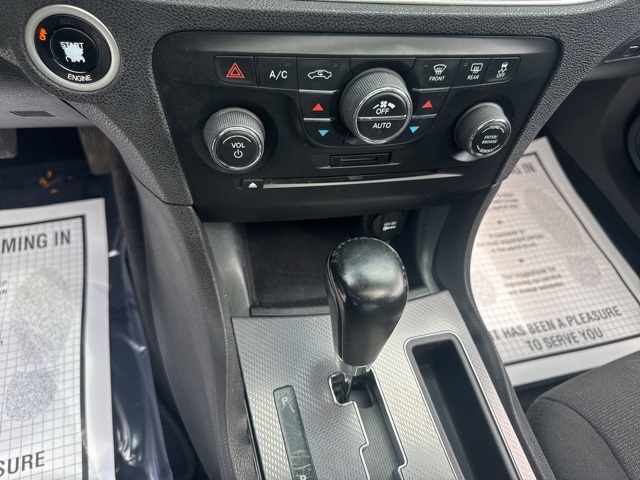 2014 Pitch Black Dodge Charger R/T RWD Sedan