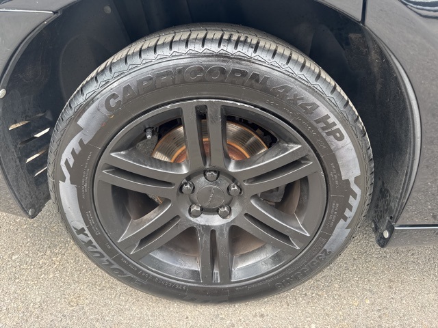 2014 Pitch Black Dodge Charger R/T RWD Sedan