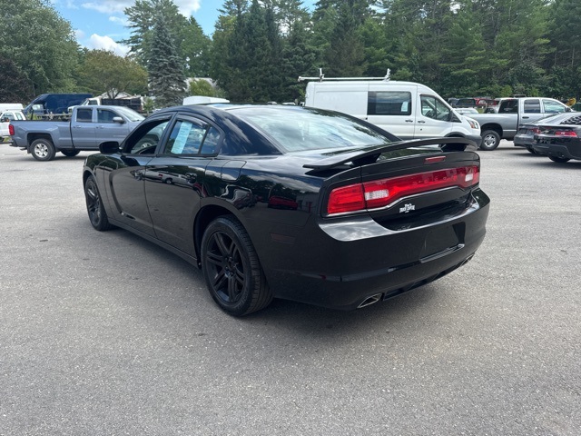 2014 Pitch Black Dodge Charger R/T RWD Sedan