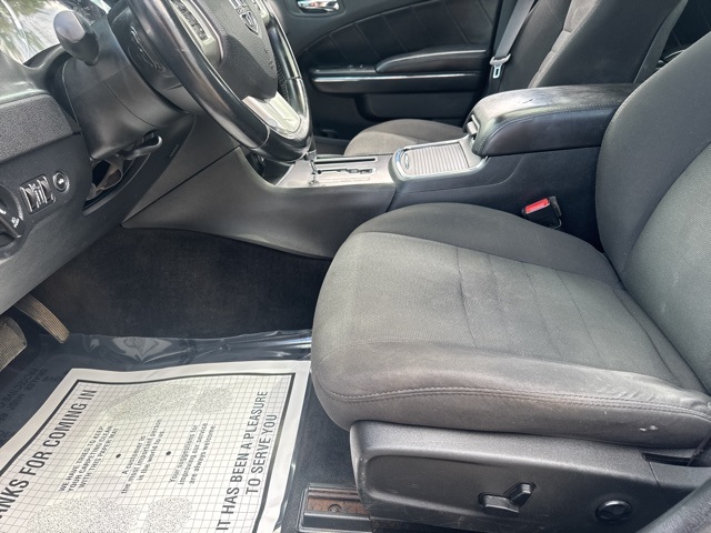 2014 Pitch Black Dodge Charger R/T RWD Sedan