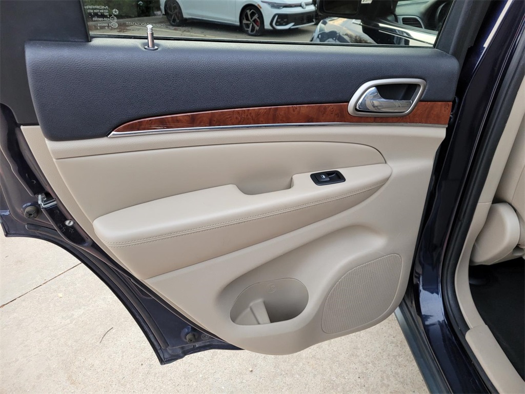 used 2013 Jeep Grand Cherokee car, priced at $7,000