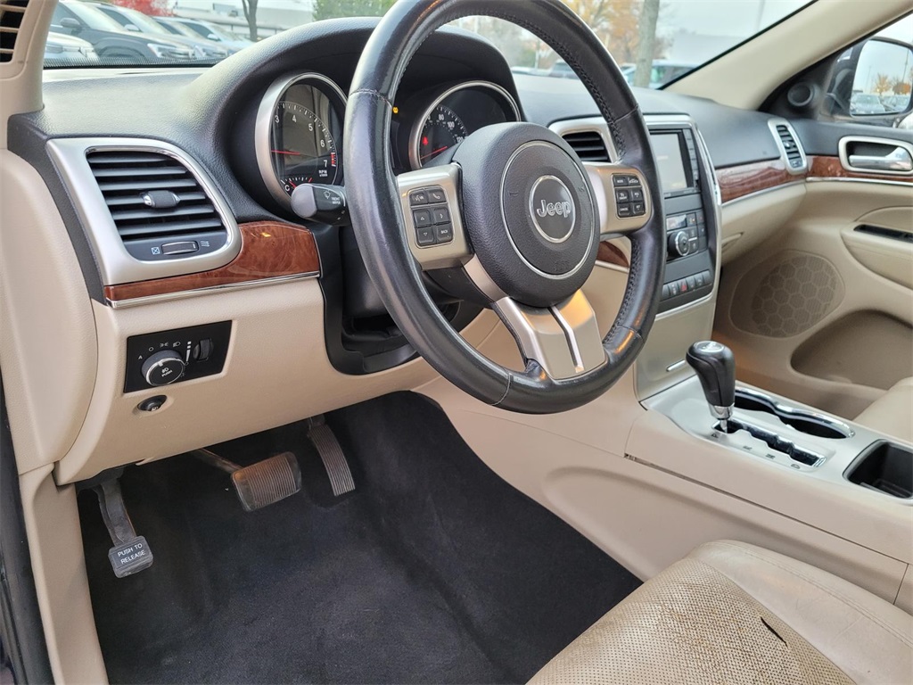 used 2013 Jeep Grand Cherokee car, priced at $7,000