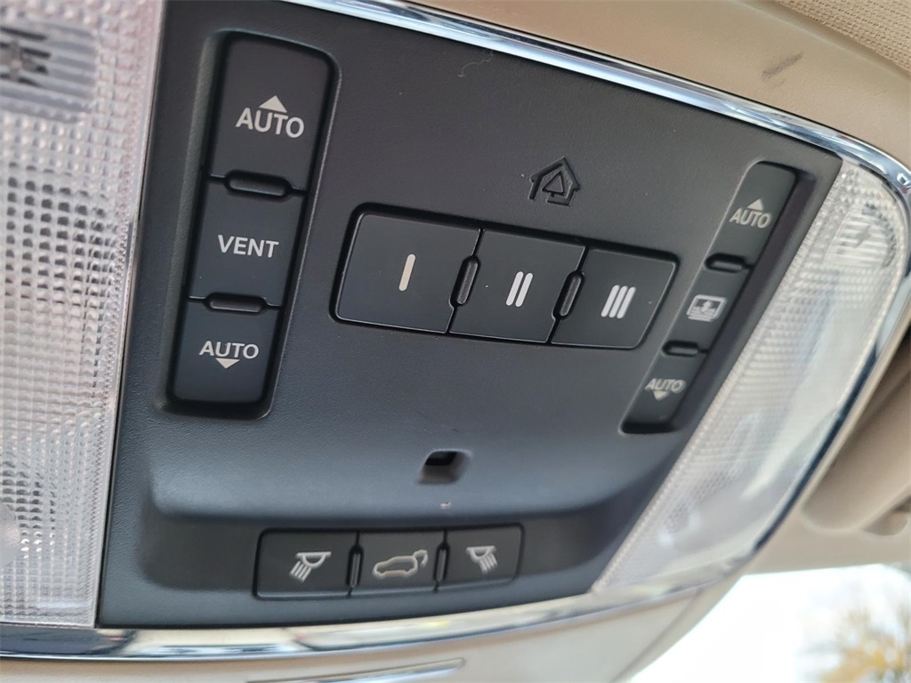 used 2013 Jeep Grand Cherokee car, priced at $7,000