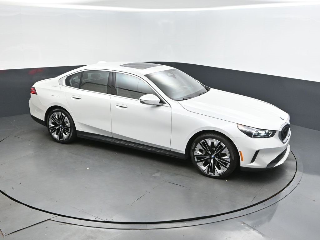 2025 Mineral White Metallic BMW 5 Series 530i Sedan