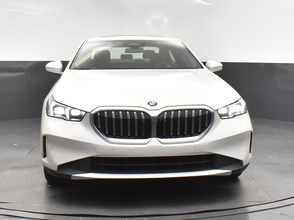 2025 Mineral White Metallic BMW 5 Series 530i RWD Sedan