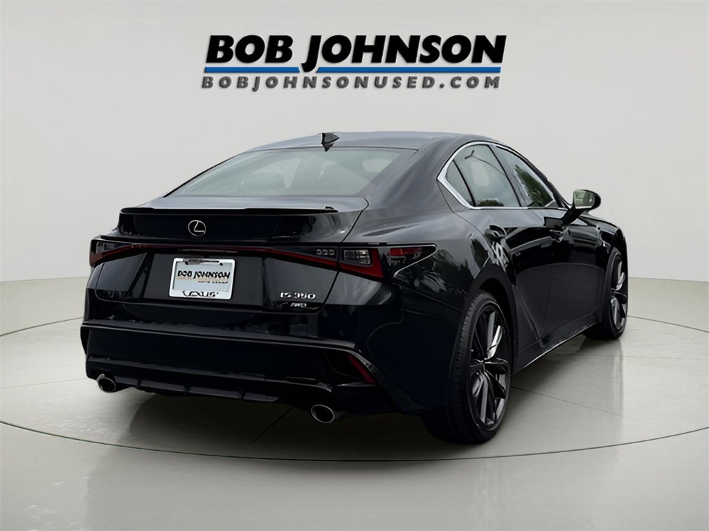 2022 Lexus IS 350 F SPORT AWD photo 16