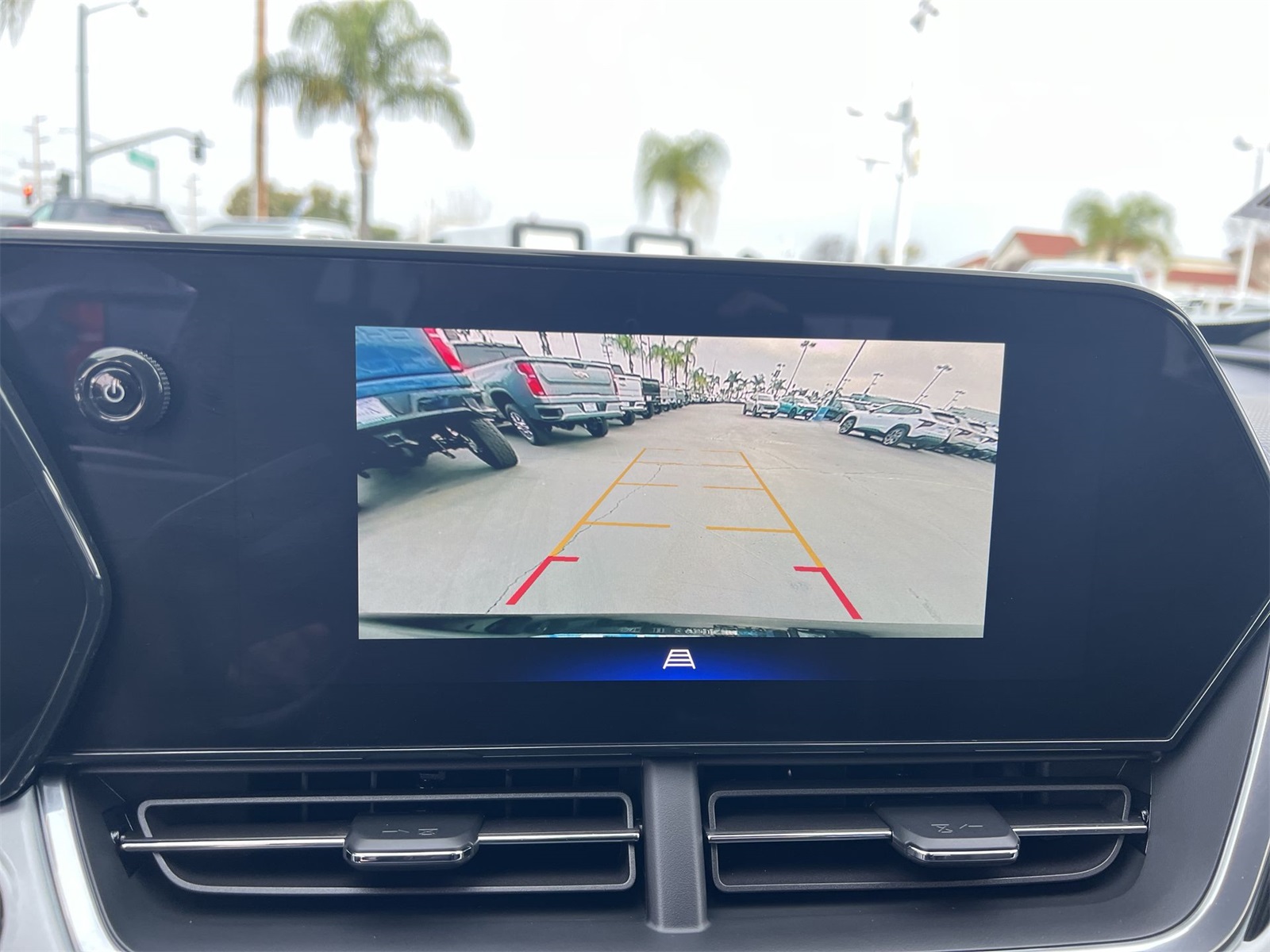 used 2024 Chevrolet Trax car, priced at $20,991