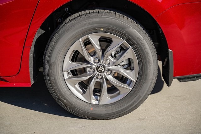 new 2026 Toyota Sienna car, priced at $48,500