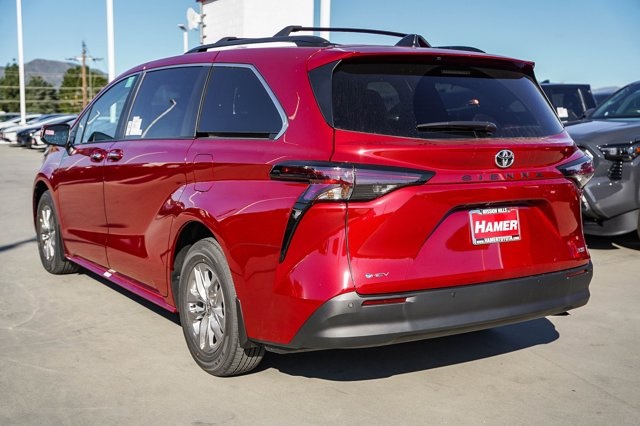 new 2026 Toyota Sienna car, priced at $48,500