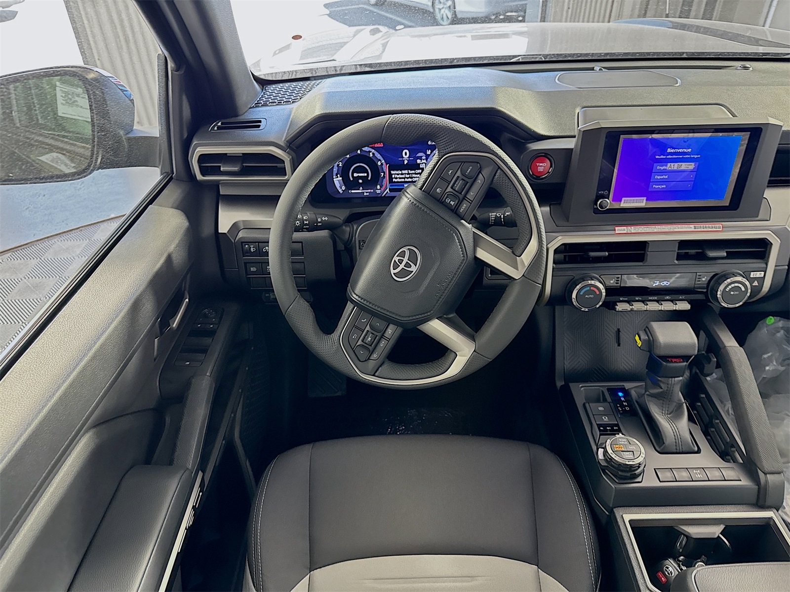 2025 Toyota Tacoma TRD Off-Road Double Cab photo 13