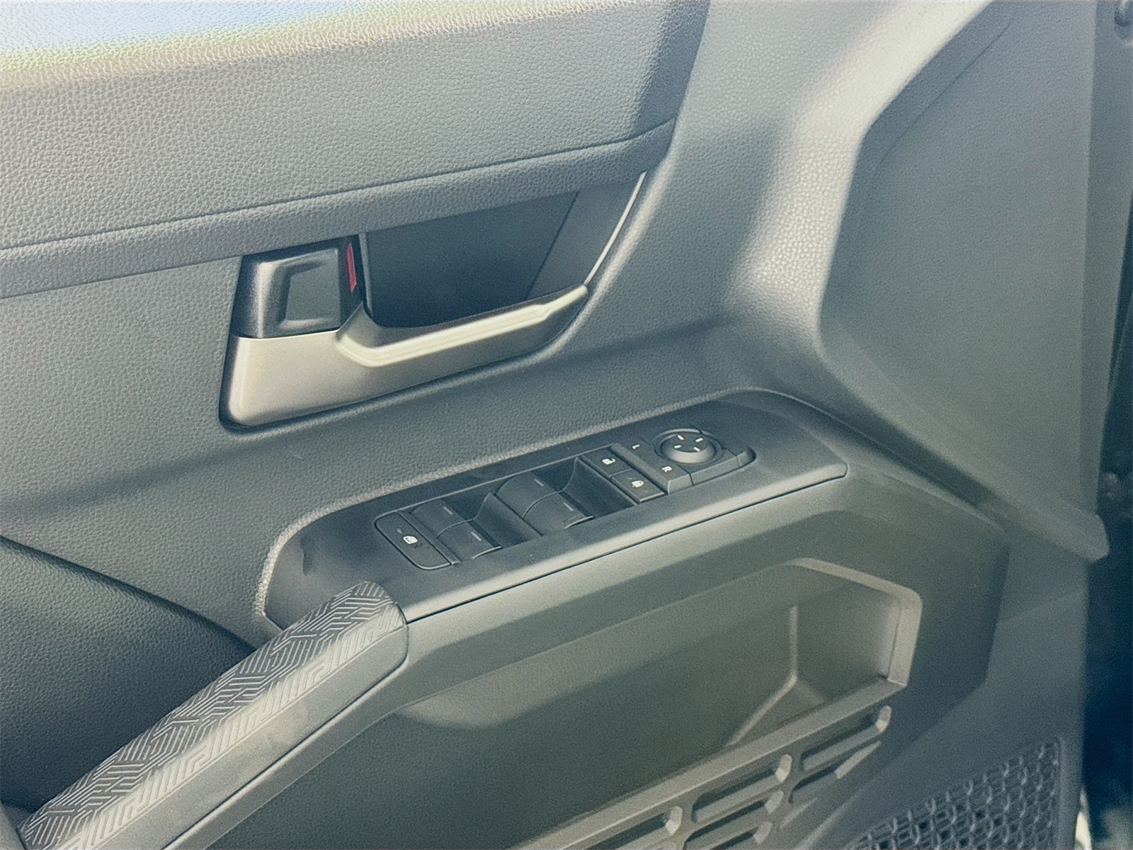 2025 Toyota Tacoma TRD Off-Road Double Cab photo 14