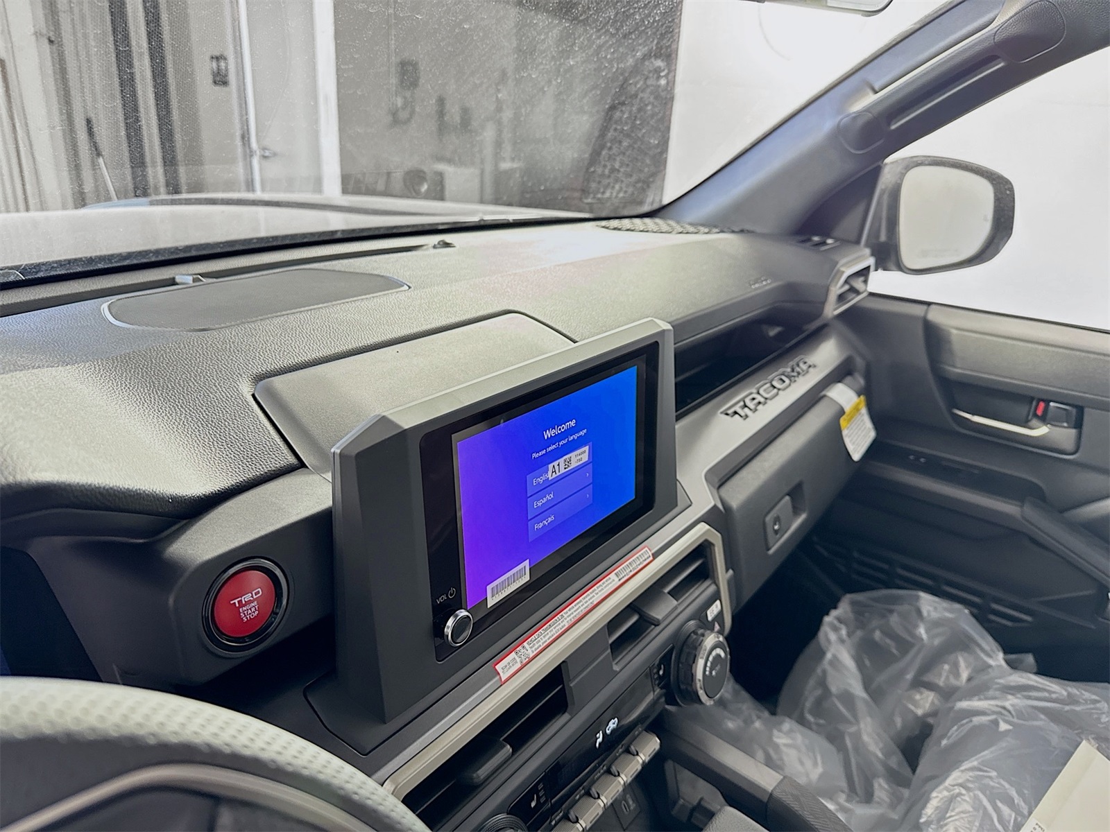 2025 Toyota Tacoma TRD Off-Road Double Cab photo 6
