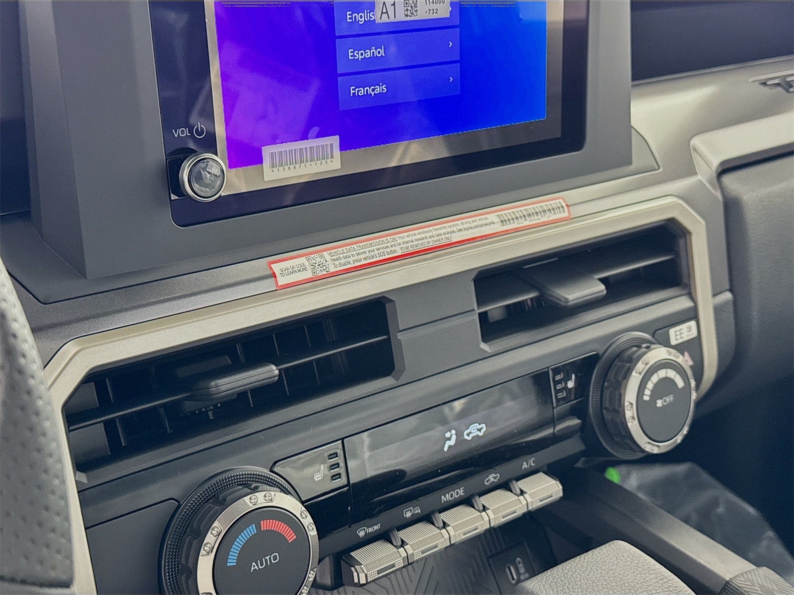 2025 Toyota Tacoma TRD Off-Road Double Cab photo 9