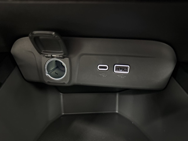 new 2026 Chevrolet Trax car, priced at $25,885