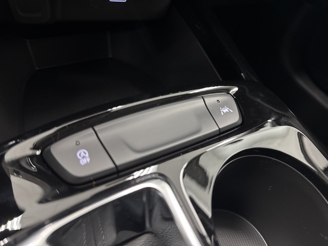 new 2026 Chevrolet Trax car, priced at $25,885