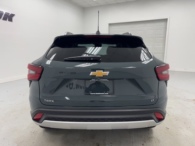 new 2026 Chevrolet Trax car, priced at $25,885