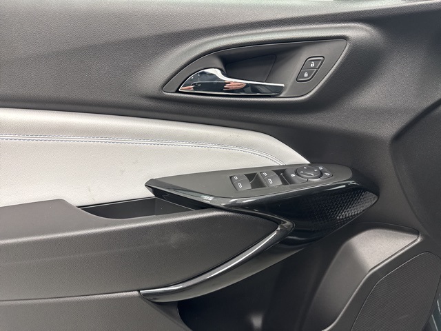 new 2026 Chevrolet Trax car, priced at $25,885