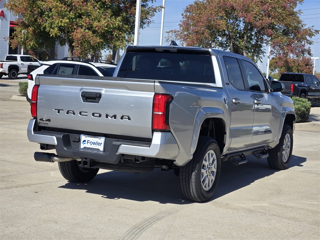2025 Toyota Tacoma SR5 Double Cab photo 4
