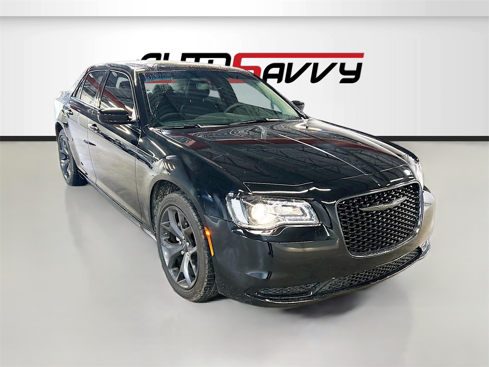 2023 Chrysler 300 Touring