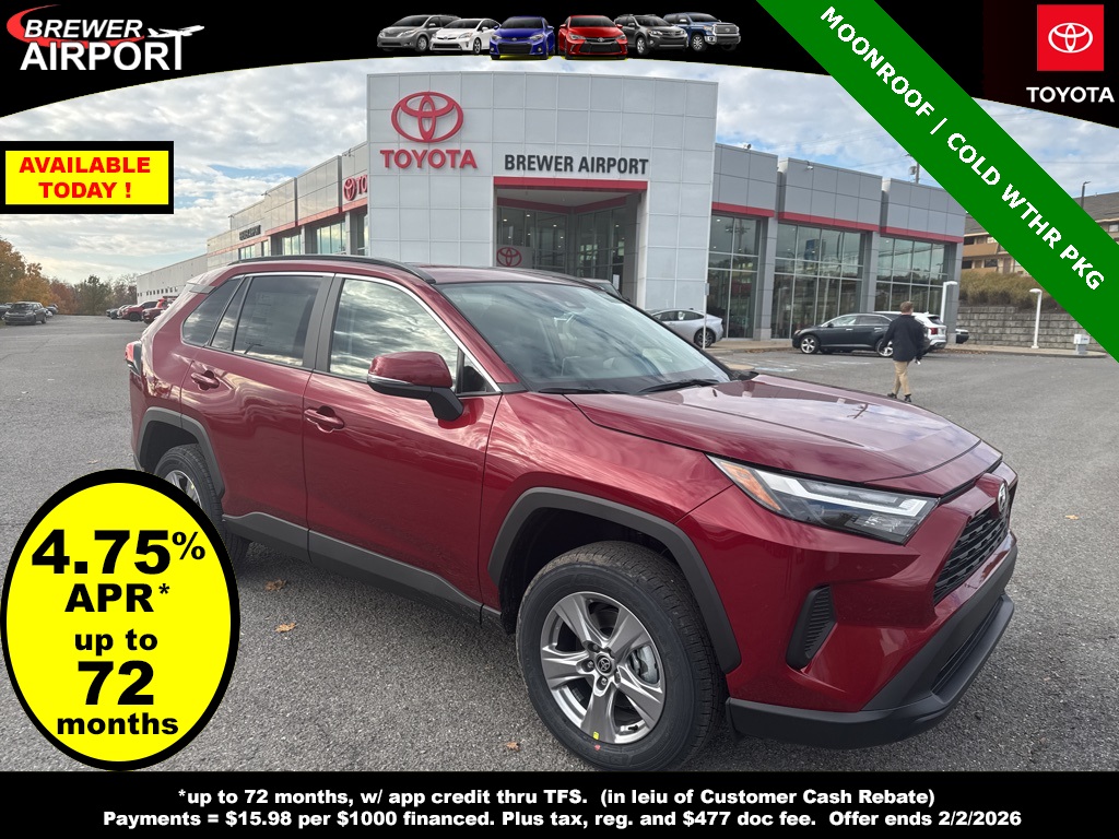 2025 Toyota RAV4 XLE's photo