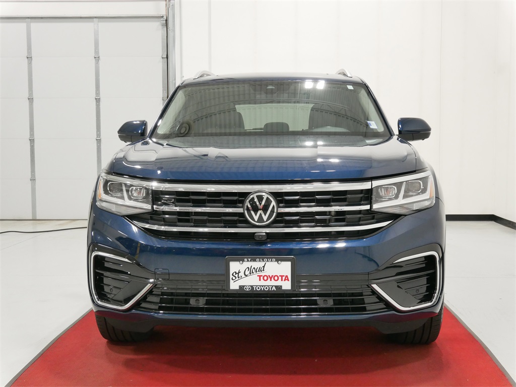 Used 2022 Volkswagen Atlas Execline with VIN 1V2FR2CA7NC521978 for sale in Waite Park, Minnesota