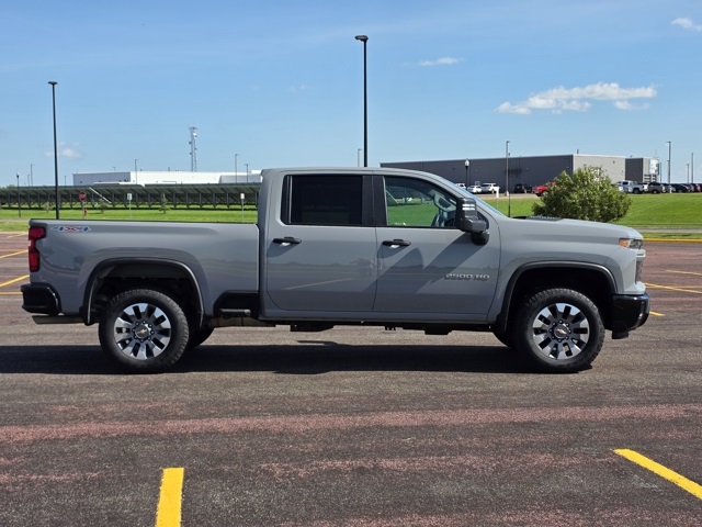 2024 Chevrolet Silverado 2500HD Custom