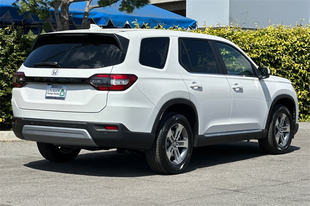 2025 Honda Pilot EX-L photo 4