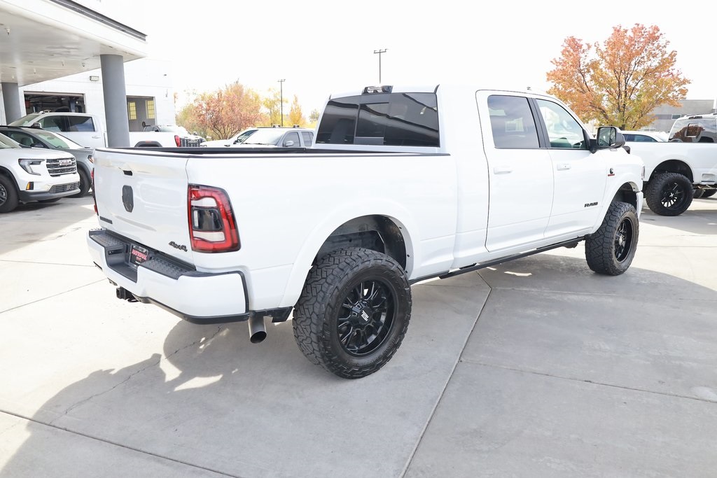 2022 Ram 3500 Laramie photo 3